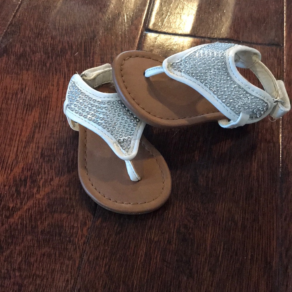 Sz 2 sandals